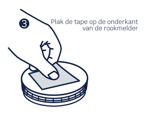 Illustratie van een hand die dubbelzijdig tape op de rookmelder plaatst